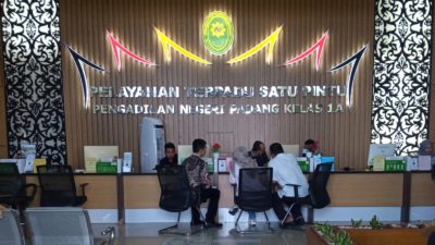 Kejari Padang Limpahkan Berkas Dugaan Korupsi BRI ke PN Padang