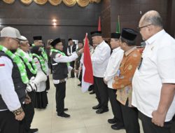 Gubernur Mahyeldi Sambut Kedatangan Jemaah Haji Kloter 1 Debarkasi Padang