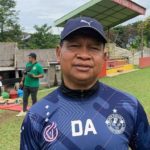 Mantan Pelatih SPFC, Delfiadri Latih Persikota Tanggarang