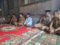 Bupati Sabar AS Lansung Pergi Melawat Kerumah Duka Jemaah Haji Yang Meninggal Di Mekkah