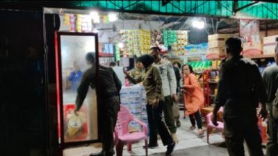 Puluhan Botol Miras Diamankan Satpol PP Padang