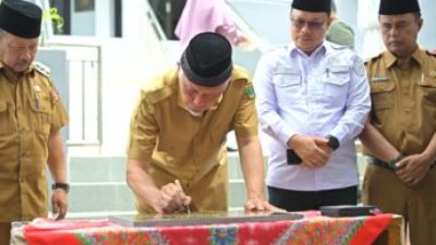 Gubernur Resmikan Masjid dan Pembangunan Sarana Penunjang Pendidikan di Maninjau