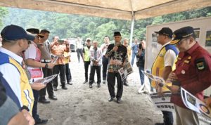 Gubernur Pimpin Uji Coba Jalan Lembah Anai 