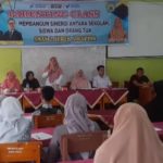 SMA Negeri 2 Lubuk Sikaping Gelar Perenting Class Dalam Membangun Sinergi Antara Sekolah ,Siswa Dan Orang Tua