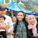 Keharmonisan Keluarga Krisdayanti dan Raul Lemos Saat Sambut Aurel Hermansyah dan Cucu-cucunya