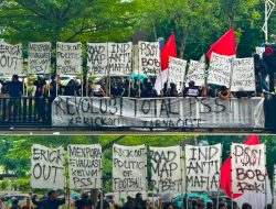 Lima Tuntutan Tak Dijawab, Ultras Garuda Kepung Markas PSSI